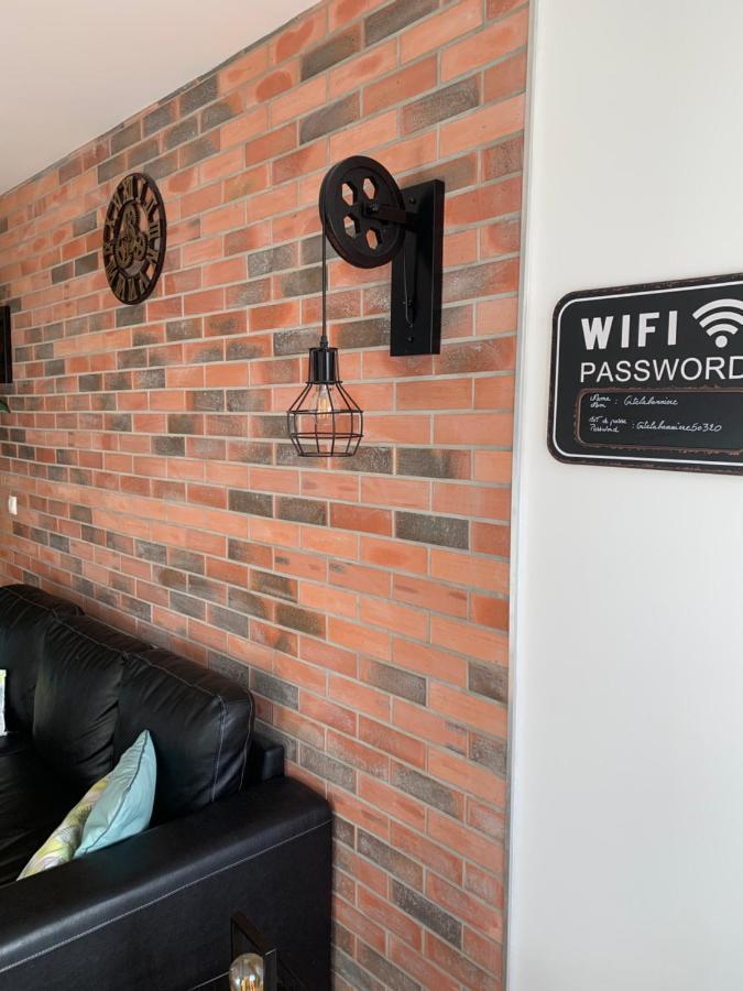 Gite 5 Pers Avec 2H Espace Bien-Etre Privatise Inclus Dans Le Prix De La Nuit 80M2 De Detente Equilly Ngoại thất bức ảnh